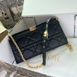 Picture of Dior Lady Handbags _SKUfw144256427fw